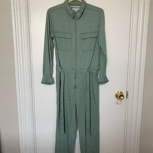 Nordstrom’s treasure and bond- Olive utility jumpsuit